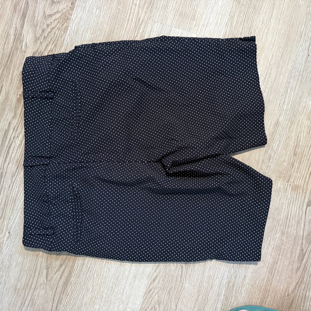 Hilary Radley Black Polka Dot Bermuda Shorts Women's Med - Picture 2 of 3